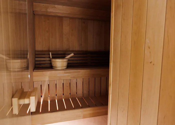 Cigale Terracotta Avec Sauna à